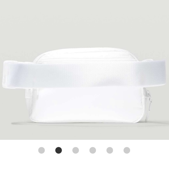 Lululemon 🦄 TRUE WHITE Everywhere Belt Bag Ext Strap NWT VERY RARE - Picture 2 of 15